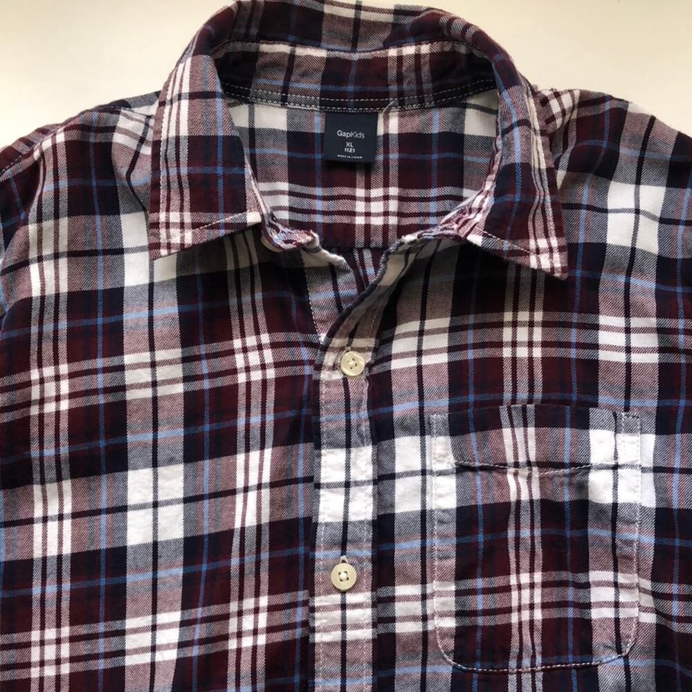 Gap Kids Plaid Roll Up Sleeves Button Up Shirt